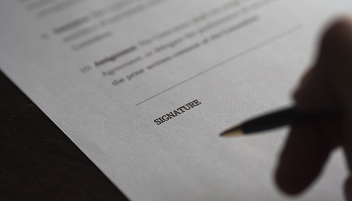 Obligation d’information de la caution : la clôture du compte ne marque pas la fin de la dette garantie !