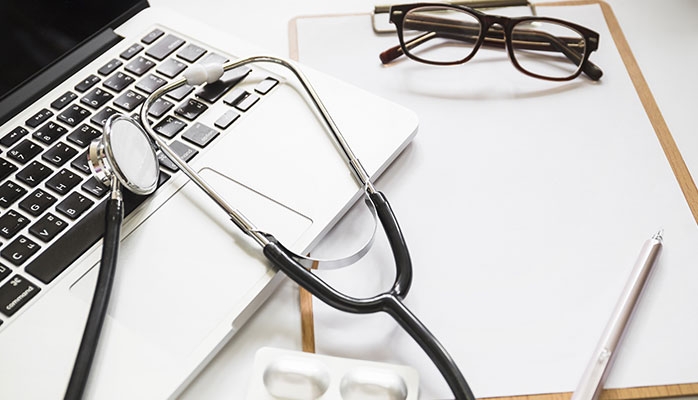 Santé : deux médecins sanctionnés pour refus de soins discriminatoire